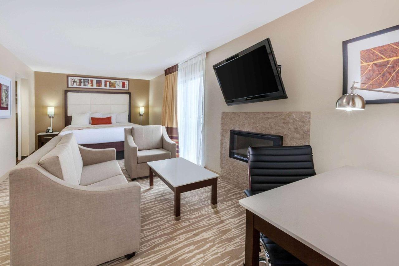 Hawthorn Suites By Wyndham Detroit Southfield Extérieur photo