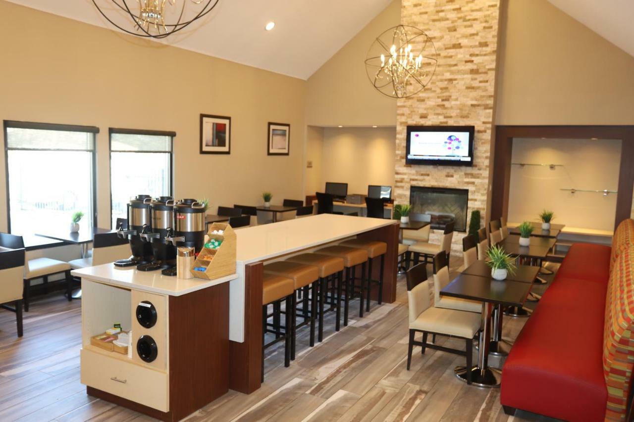 Hawthorn Suites By Wyndham Detroit Southfield Extérieur photo